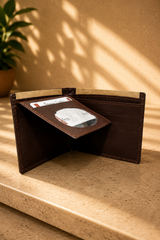 Premium Crocodile Texture Leather Wallet – Brown